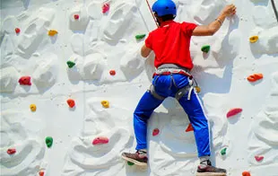 3D WALL ROCK CLIMBING