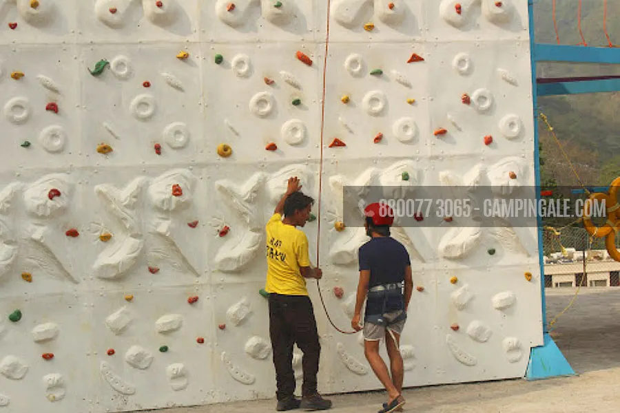 Wall Rappelling
